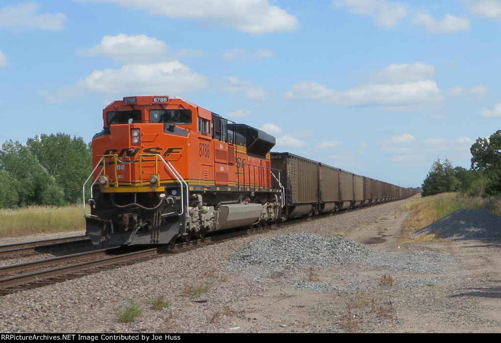 BNSF 8788 DPU